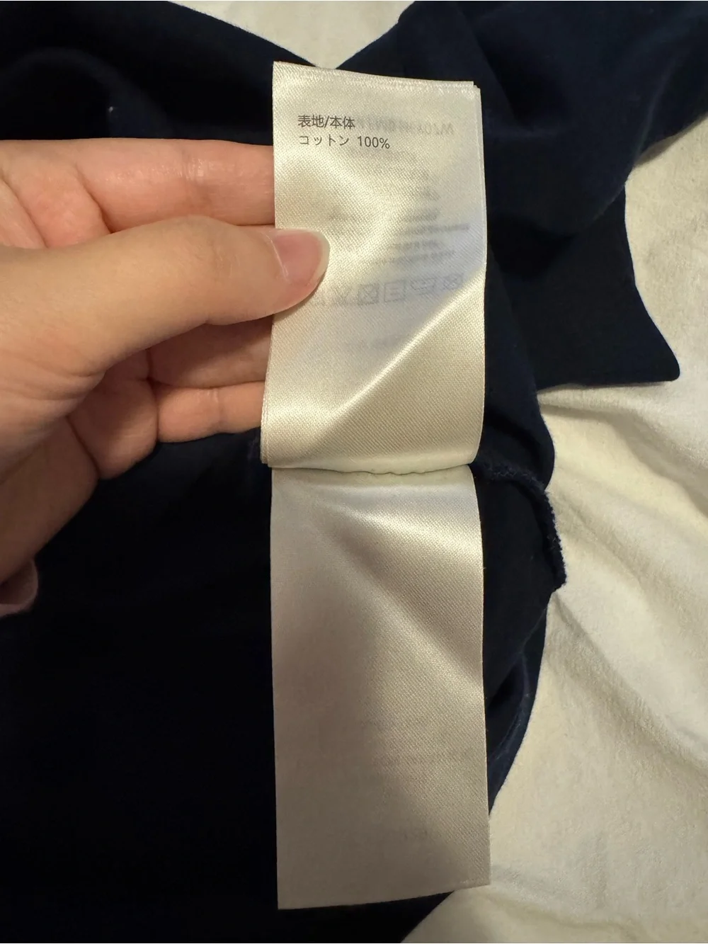 Authentic Louis Vuitton Black Tee with Yellow Logo - Picture 9 of 11